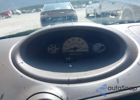 2005 Toyota Echo z USA, uszkodzony, nr VIN JTDAT123050348655